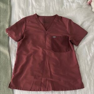 Figs Women's mauve v neck scrub top